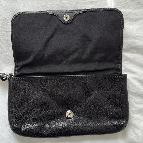 Vintage Coach Pleated Leather Wristlet - Picture 3 of 8